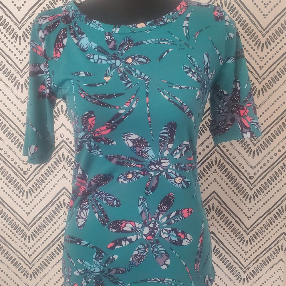 Lularoe floral top